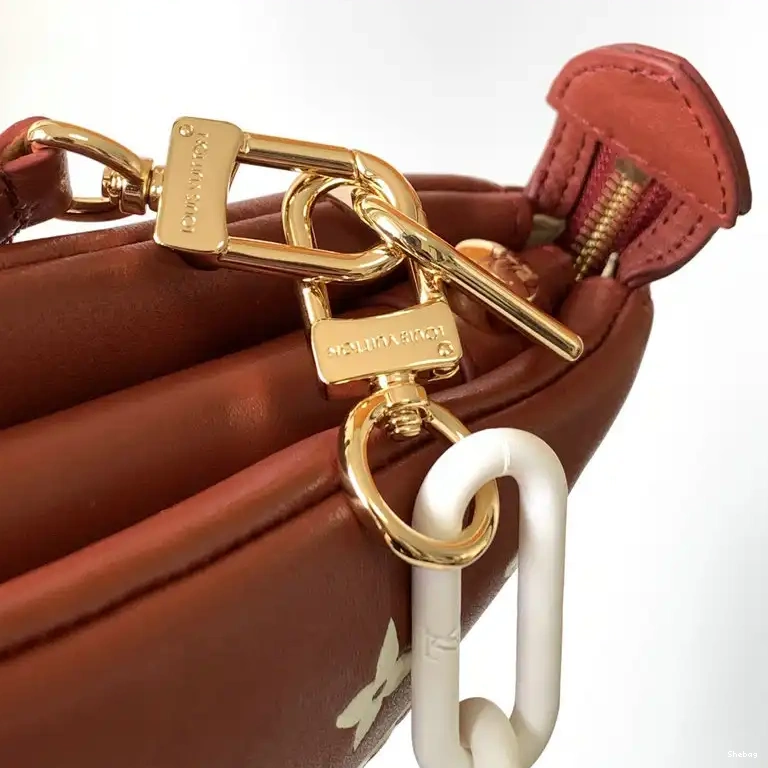 2209DJ0076 Bag LV 0606